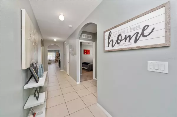 Kissimmee, FL 34744,1519 DIAMOND LOOP DR