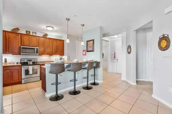 Orlando, FL 32819,5036 SHOREWAY LOOP #30405