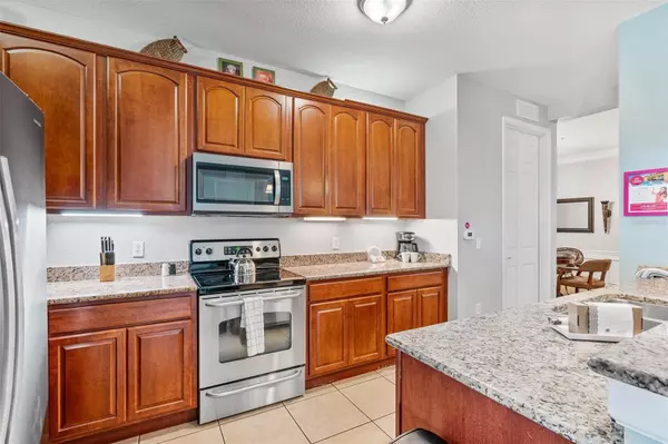 Orlando, FL 32819,5036 SHOREWAY LOOP #30405