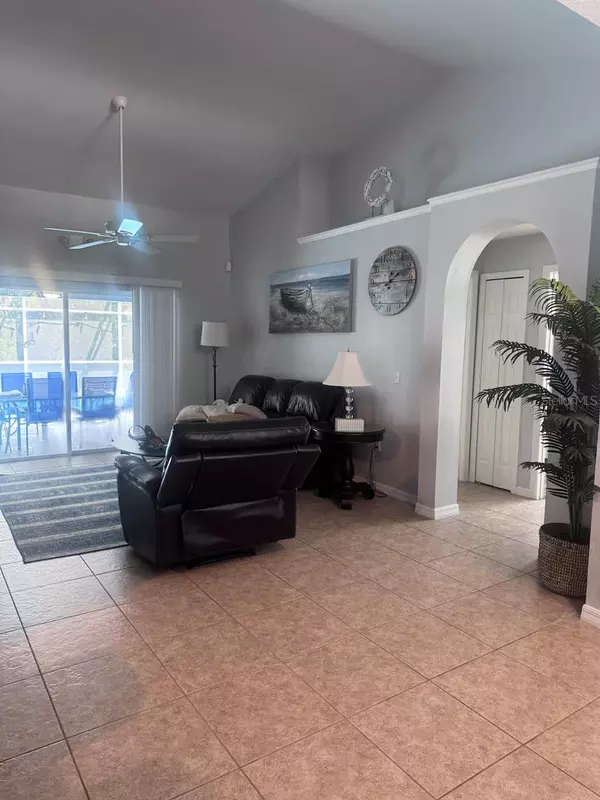 Davenport, FL 33896,406 LAKE SHORE Pkwy