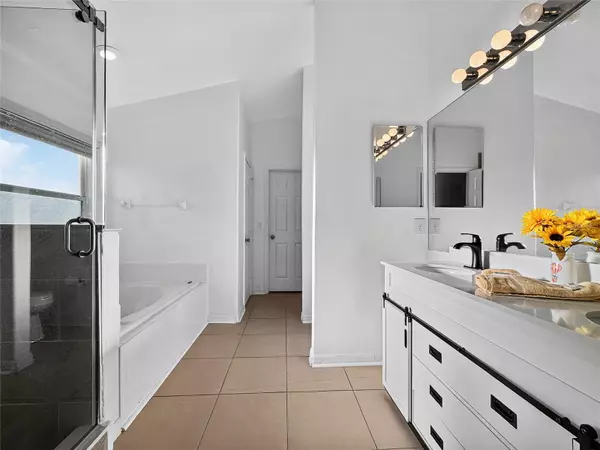 Kissimmee, FL 34747,8003 BOW CREEK RD