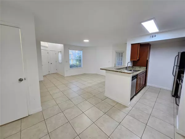 Kissimmee, FL 34741,433 FOUNTAINHEAD CIR #188