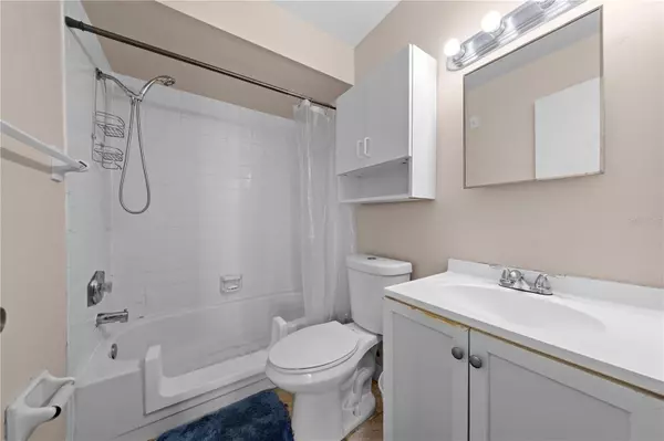 Kissimmee, FL 34743,60 LAKE VILLA WAY