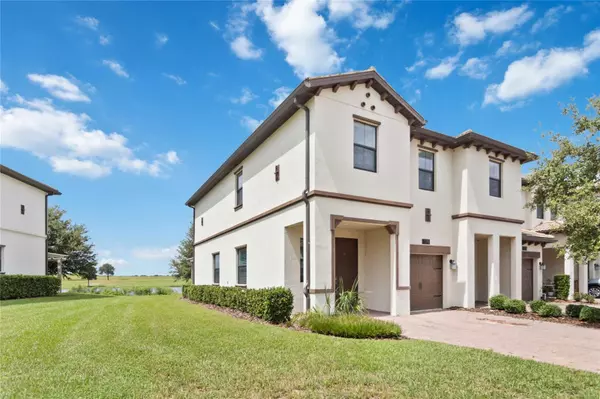 1318 ROYAL ST GEORGE BLVD, Davenport, FL 33896