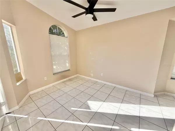 Kissimmee, FL 34744,2359 HARBOR TOWN DR