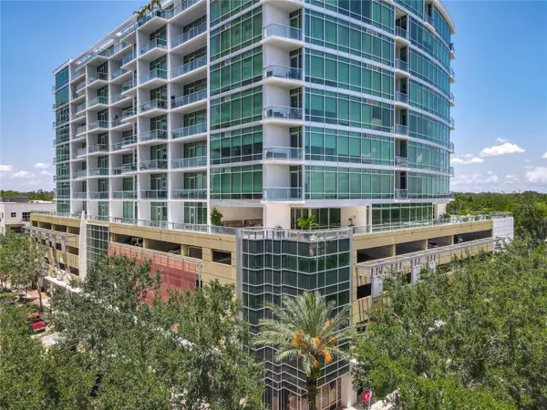 Orlando, FL 32801,101 S EOLA DR #607