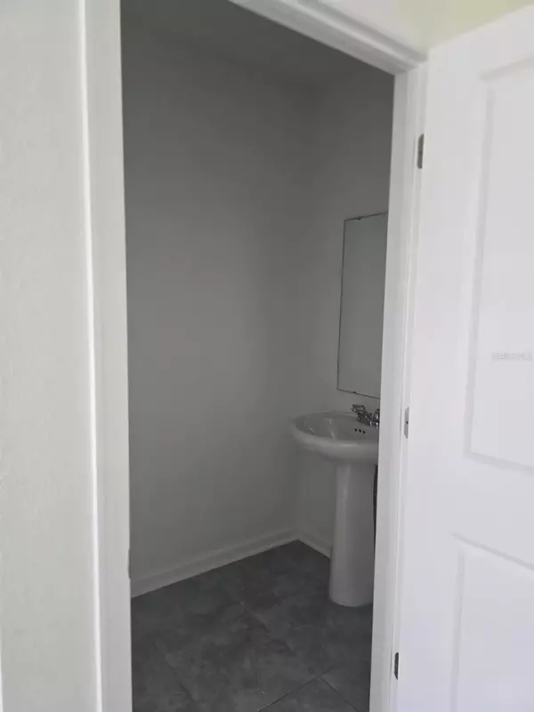 Kissimmee, FL 34746,2330 AMORIE DR