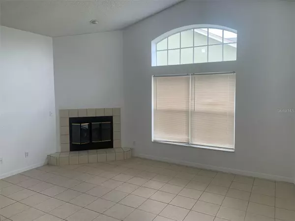 Orlando, FL 32837,14601 EAGLES CROSSING DR