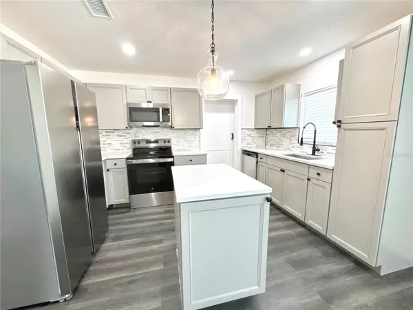 Deltona, FL 32725,1417 AMBASSADOR AVE