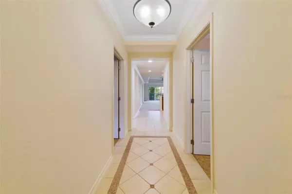 Reunion, FL 34747,7660 WHISPER WAY #203