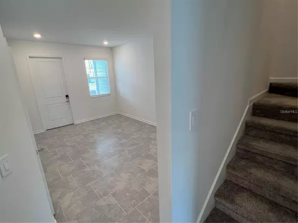 Kissimmee, FL 34747,7616 STONE CREEK TRL