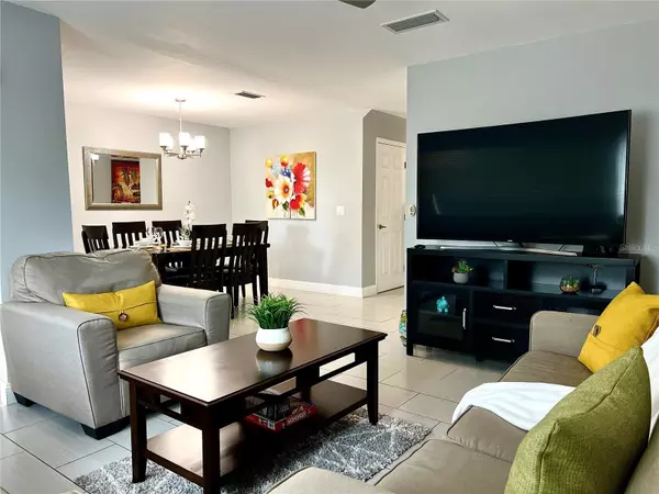 Kissimmee, FL 34746,2704 CLUB CORTILE CIR