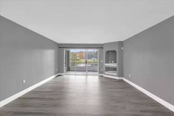 13838 FAIRWAY ISLAND DR #S, Orlando, FL 32837