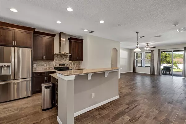 Winter Garden, FL 34787,829 BAINBRIDGE LOOP