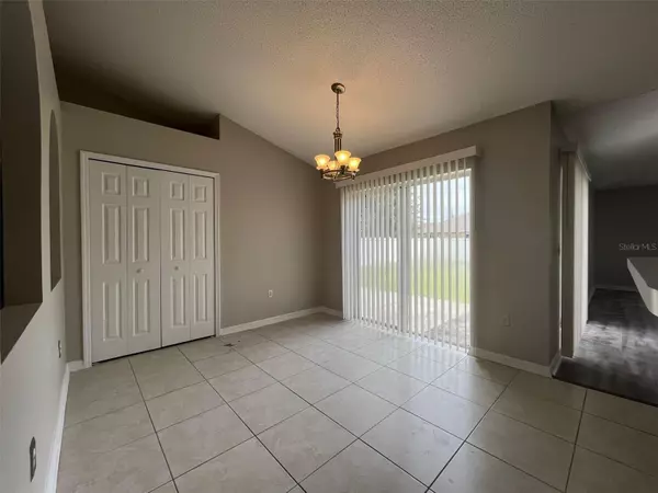 Kissimmee, FL 34758,255 CHURCHILL CT