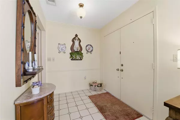 Hudson, FL 34667,8613 STONEHEDGE WAY