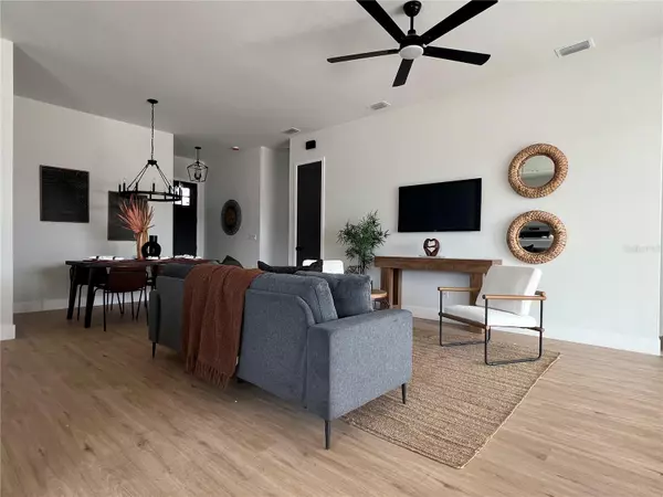 Deltona, FL 32725,1501 E NORMANDY BLVD