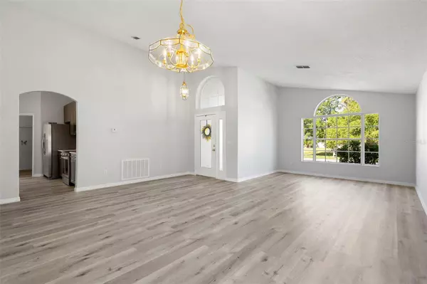 Kissimmee, FL 34744,707 STONEWYK WAY