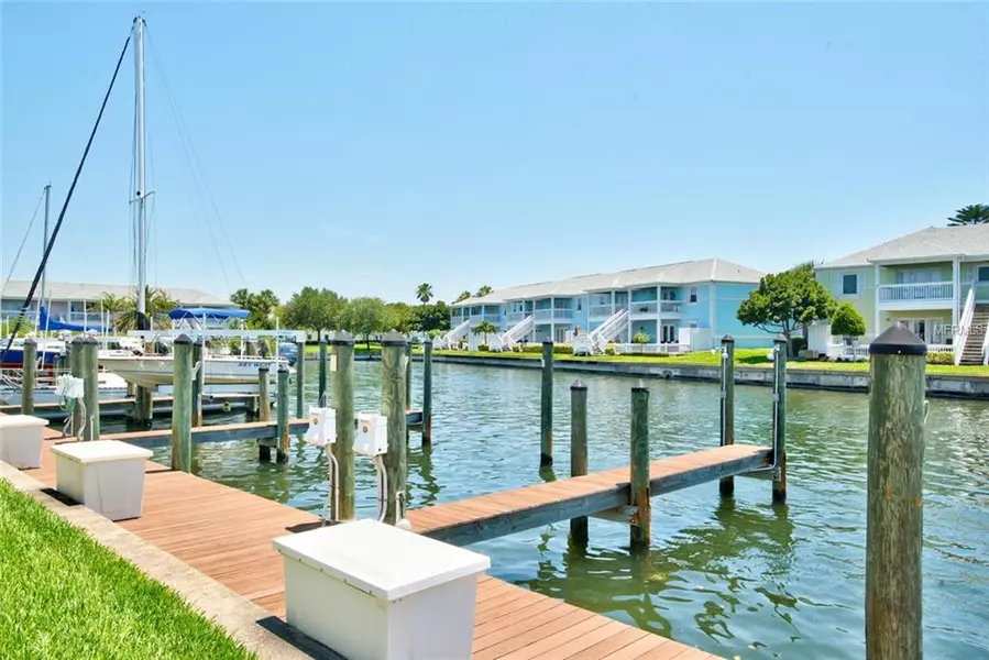 0 STARFISH DR SE #33SS, St Petersburg, FL 33705