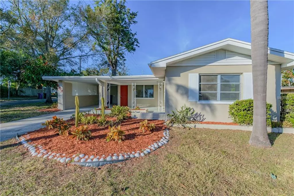 Dunedin, FL 34698,802 WOOD ST