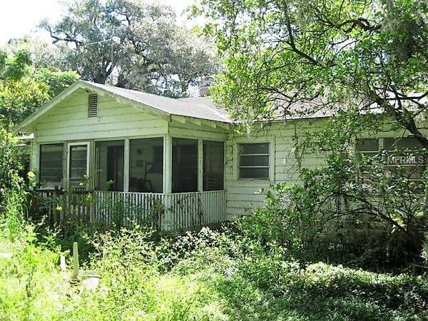 111 SEFFNER AVE, Seffner, FL 33584