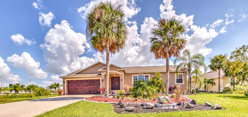 6455 LAKE SUNRISE DR, Apollo Beach, FL 33572