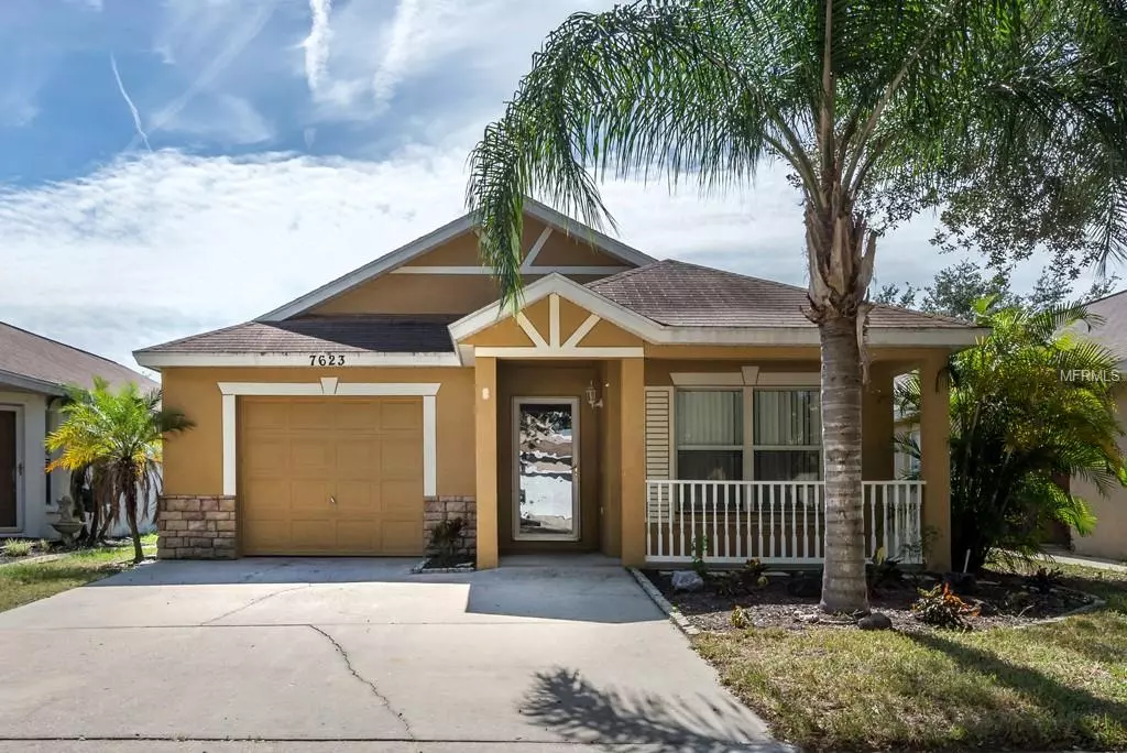 Apollo Beach, FL 33572,7623 DEVONBRIDGE GARDEN WAY