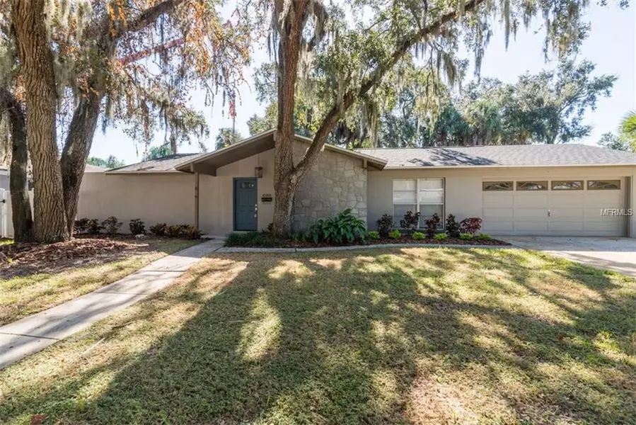 8018 W POCAHONTAS AVE, Tampa, FL 33615