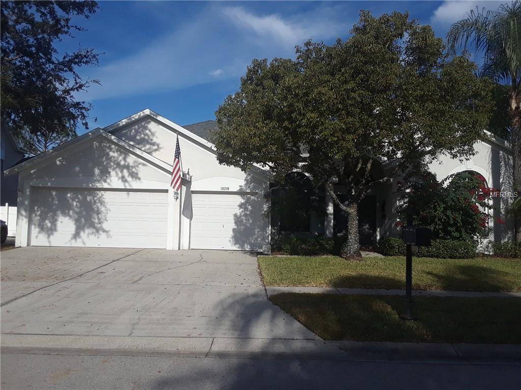 10219 MEADOW CROSSING DR, Tampa, FL 33647