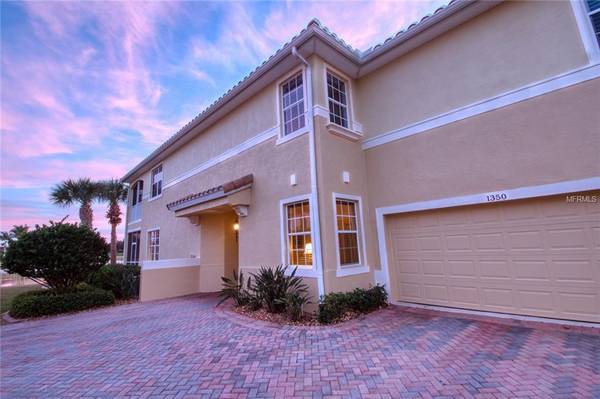 1350 EMERALD DUNES DR #1350, Sun City Center, FL 33573