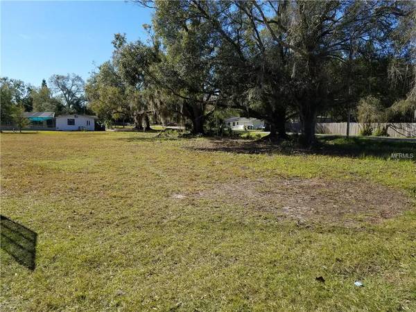 805 NE 2ND AVE, Ruskin, FL 33570