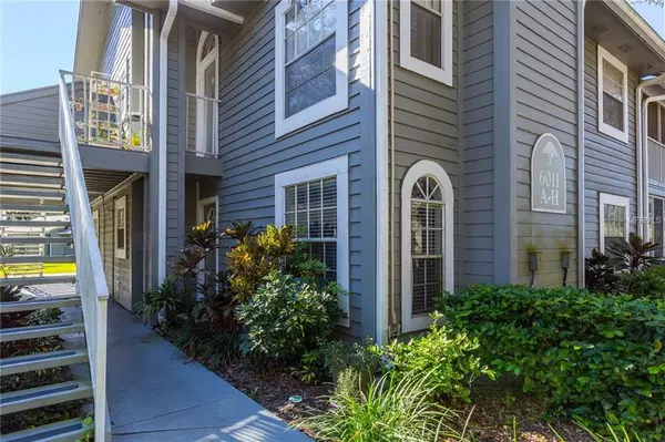 6011 LAKETREE LN #A, Temple Terrace, FL 33617