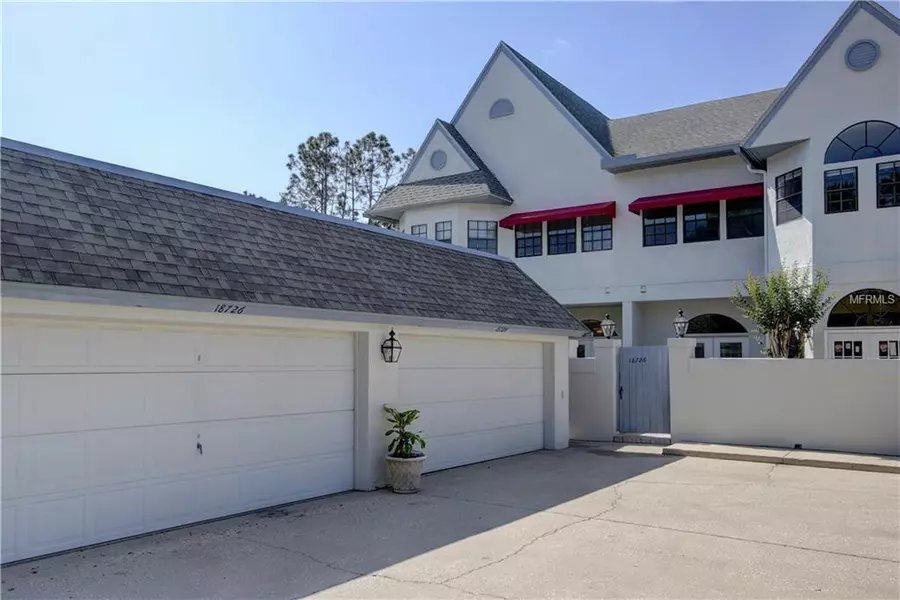 18726 WIMBLEDON CIR, Lutz, FL 33558