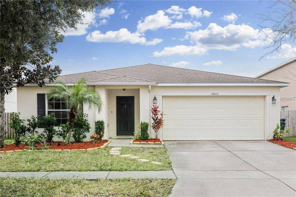 30825 SONNET GLEN DR, Wesley Chapel, FL 33543