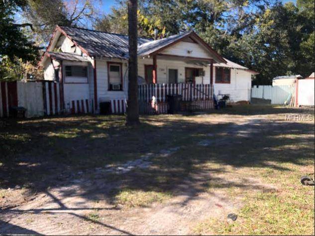 2810 E CARACAS ST, Tampa, FL 33610