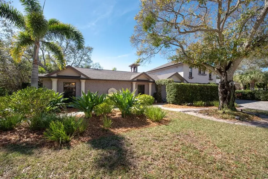 1824 VENETIAN POINT DR, Clearwater, FL 33755