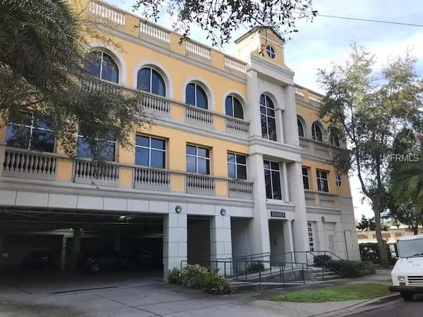 3014 W PALMIRA AVE #202, Tampa, FL 33629