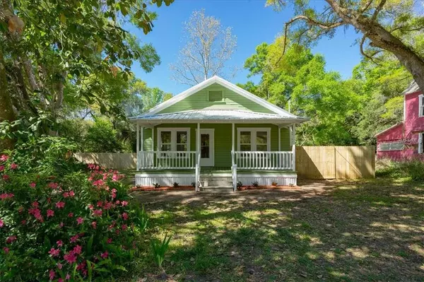 17405 SWEETWATER RD, Dade City, FL 33523