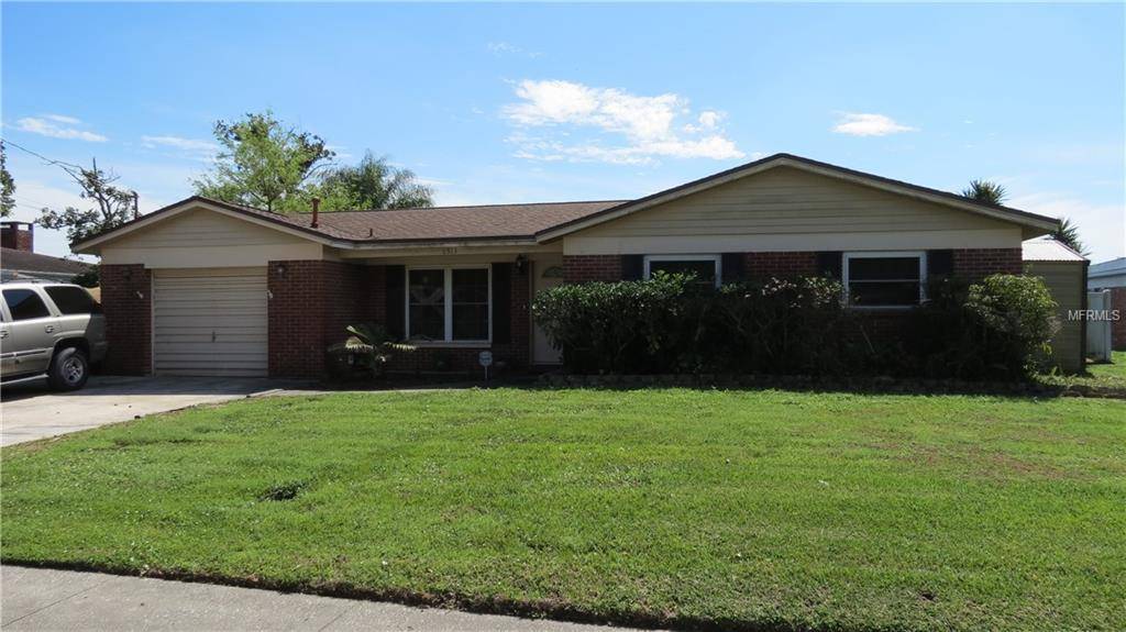 6513 WALTON WAY, Tampa, FL 33610
