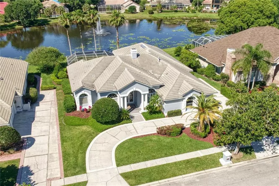 6430 RENWICK CIR, Tampa, FL 33647