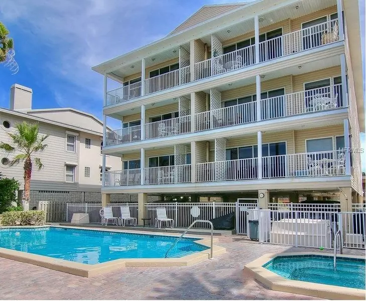 1802 GULF BLVD #13, Indian Rocks Beach, FL 33785