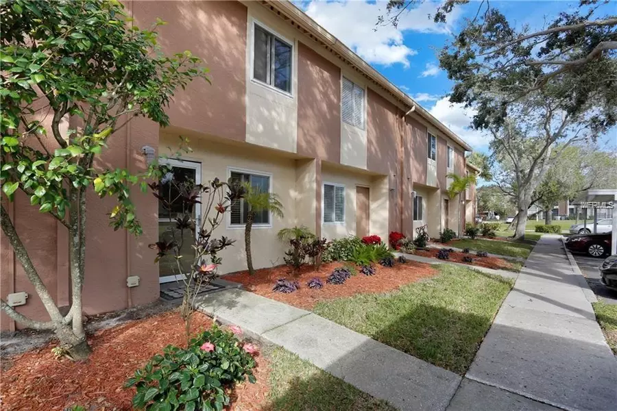 11466 BAY ST NE #11466, St Petersburg, FL 33716