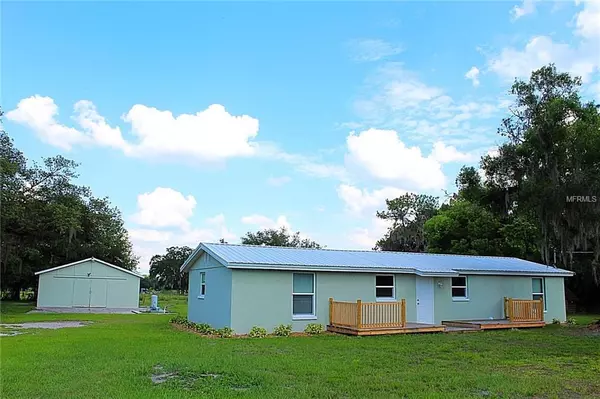 2736 BLOUNT RD, Dover, FL 33527