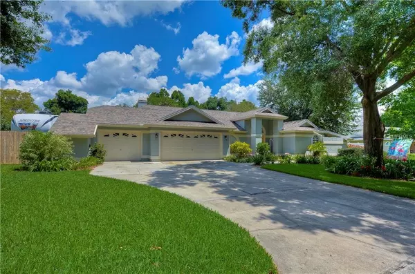 2706 MOCK ORANGE CT, Valrico, FL 33594