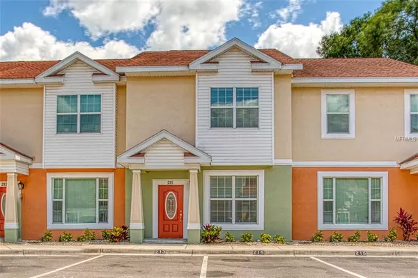 215 ALEXANDER WOODS DR, Plant City, FL 33563
