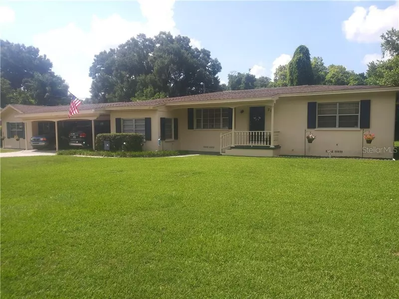 211 HENDERSON AVE, Seffner, FL 33584