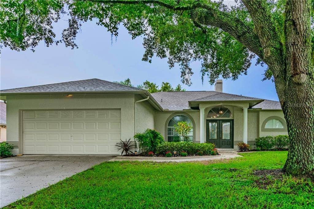 22922 CYPRESS TRAIL DR, Lutz, FL 33549