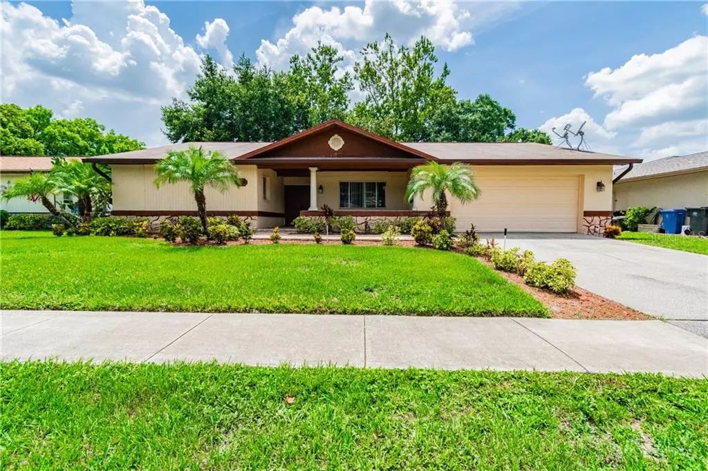 Seffner, FL 33584,519 MAHOGANY DR