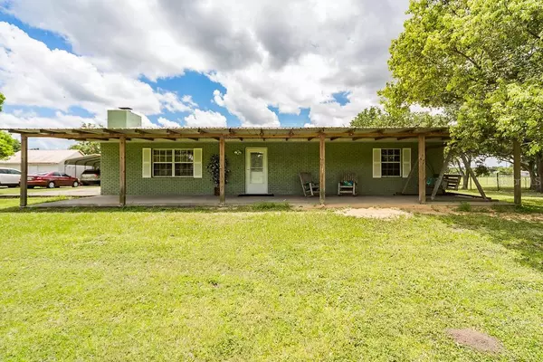 7945 WALKER LAKE RD, Bartow, FL 33830