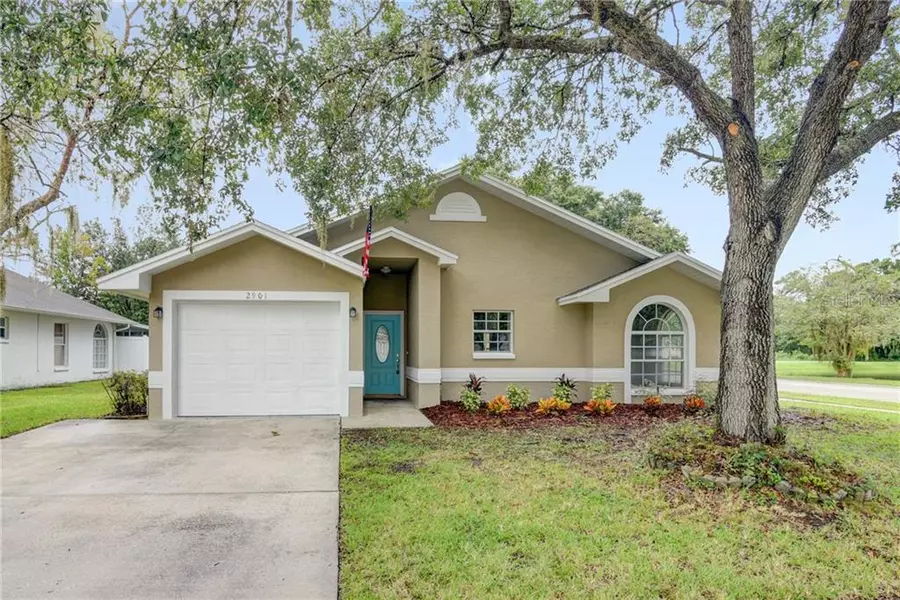 2901 WILDER CREEK CIR, Plant City, FL 33566